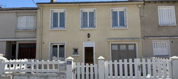 4 bedrooms House in Chateauroux, France No. 303144 16