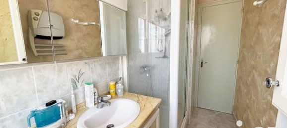 4 bedrooms House in Chateauroux, France No. 303144 11