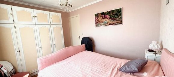 4 bedrooms House in Chateauroux, France No. 303144 9