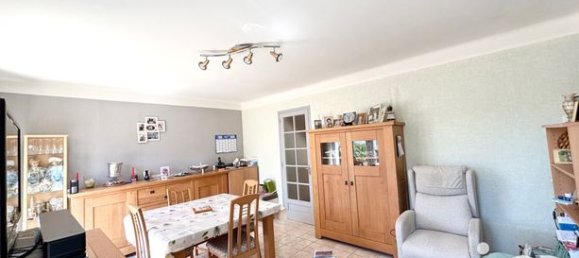 4 bedrooms House in Chateauroux, France No. 303144 5