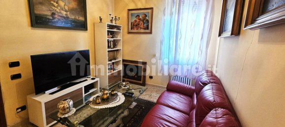 Apartamento de 1 dormitorio en Guastalla, Italy No. 70553 11