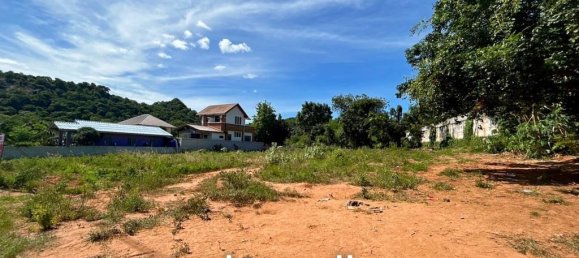 Commercial property in Hua Hin, Thailand No. 21696 3