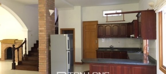 4 غرف نوم فيلا في Tay Ho, Vietnam رقم 2704 5