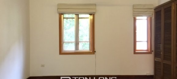 4 غرف نوم فيلا في Tay Ho, Vietnam رقم 2704 8