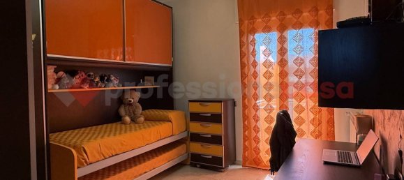 4 rooms Duplex in Taranto, Italy No. 365824 20