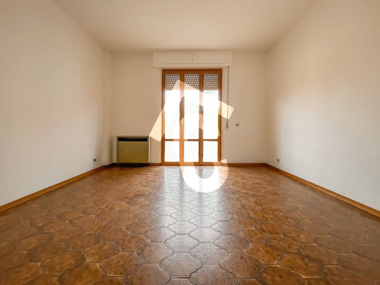 3غرفة شقة في Monte Roberto, Italy رقم 196964