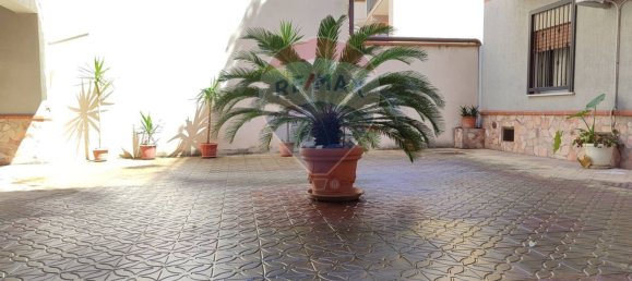 3-salle Appartement à Itala, Italy No. 46438 13