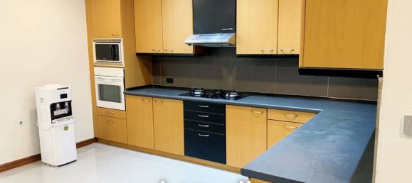 3 bedrooms Condo in Bangkok, Thailand No. 13971 8