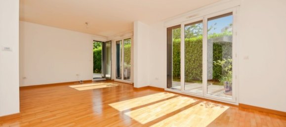 2 Schlafzimmer Wohnung in Issy-les-Moulineaux, France, Nr. 318001 2