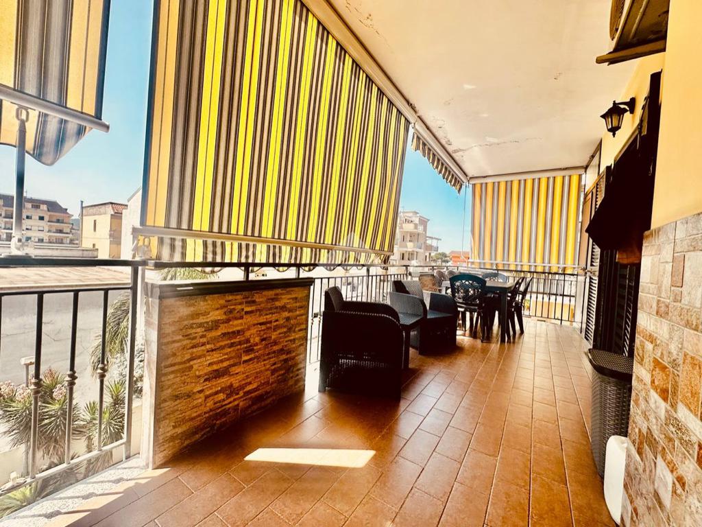 Apartamento de 2 dormitorios en Villaricca, Italy No. 74169