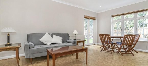 4 bedrooms House in Cockfosters, United Kingdom No. 6614 10