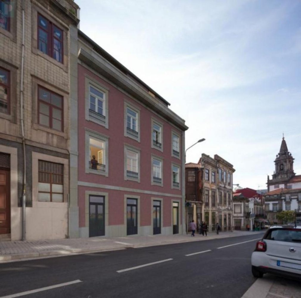 Studio à Porto, Portugal No. 4292