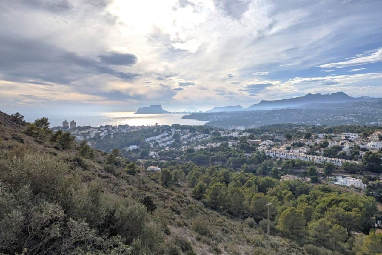 325m² Villa in Moraira, Spain No. 285123