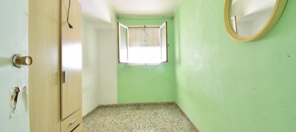 Apartamento de 4 dormitorios en Torrent, Spain No. 140947 18