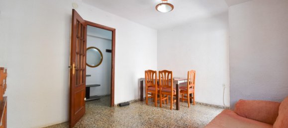 Apartamento de 4 dormitorios en Torrent, Spain No. 140947 6