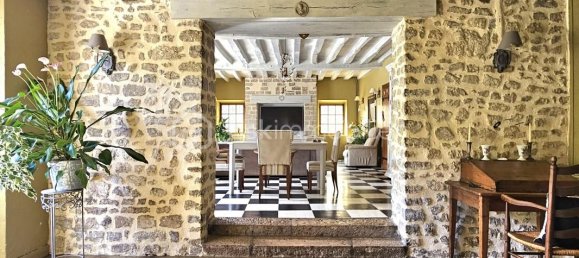 6 bedrooms House in Nemours, France No. 325853 6