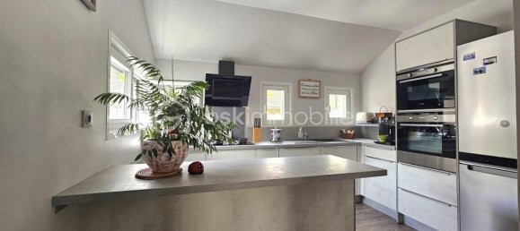 6 bedrooms House in Nemours, France No. 325853 9