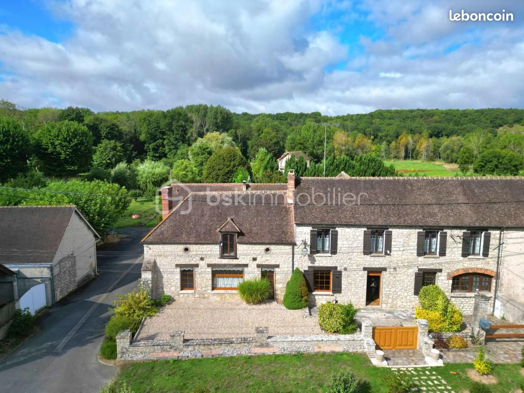 6 bedrooms House in Nemours, France No. 325853