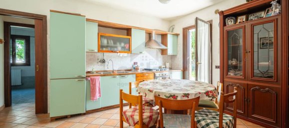 4 bedrooms Villa in Silea, Italy No. 266616 8