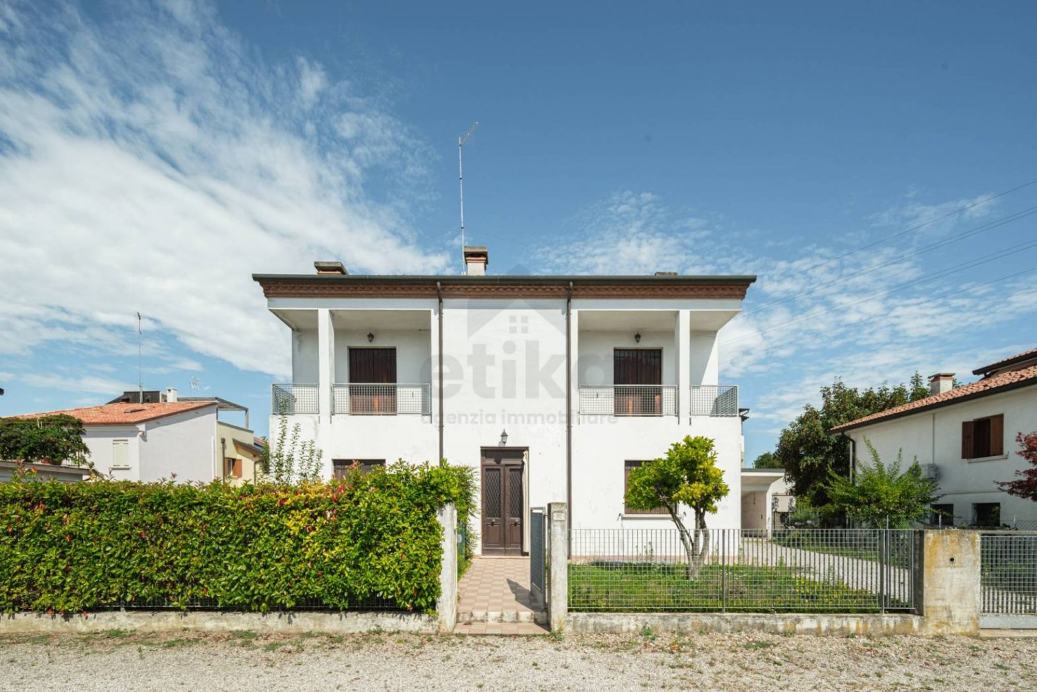 4 bedrooms Villa in Silea, Italy No. 266616