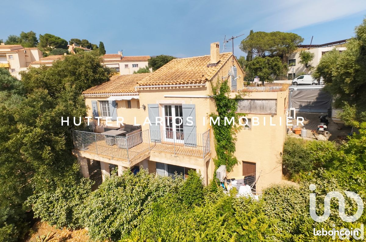 4 chambres Maison à Bormes-les-Mimosas, France No. 277177