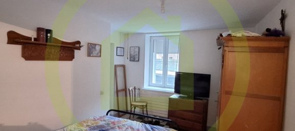 165m² Building in Solesmes, France No. 44852 10