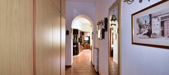 1 bedroom Apartment in Milan, Italy No. 352163 8