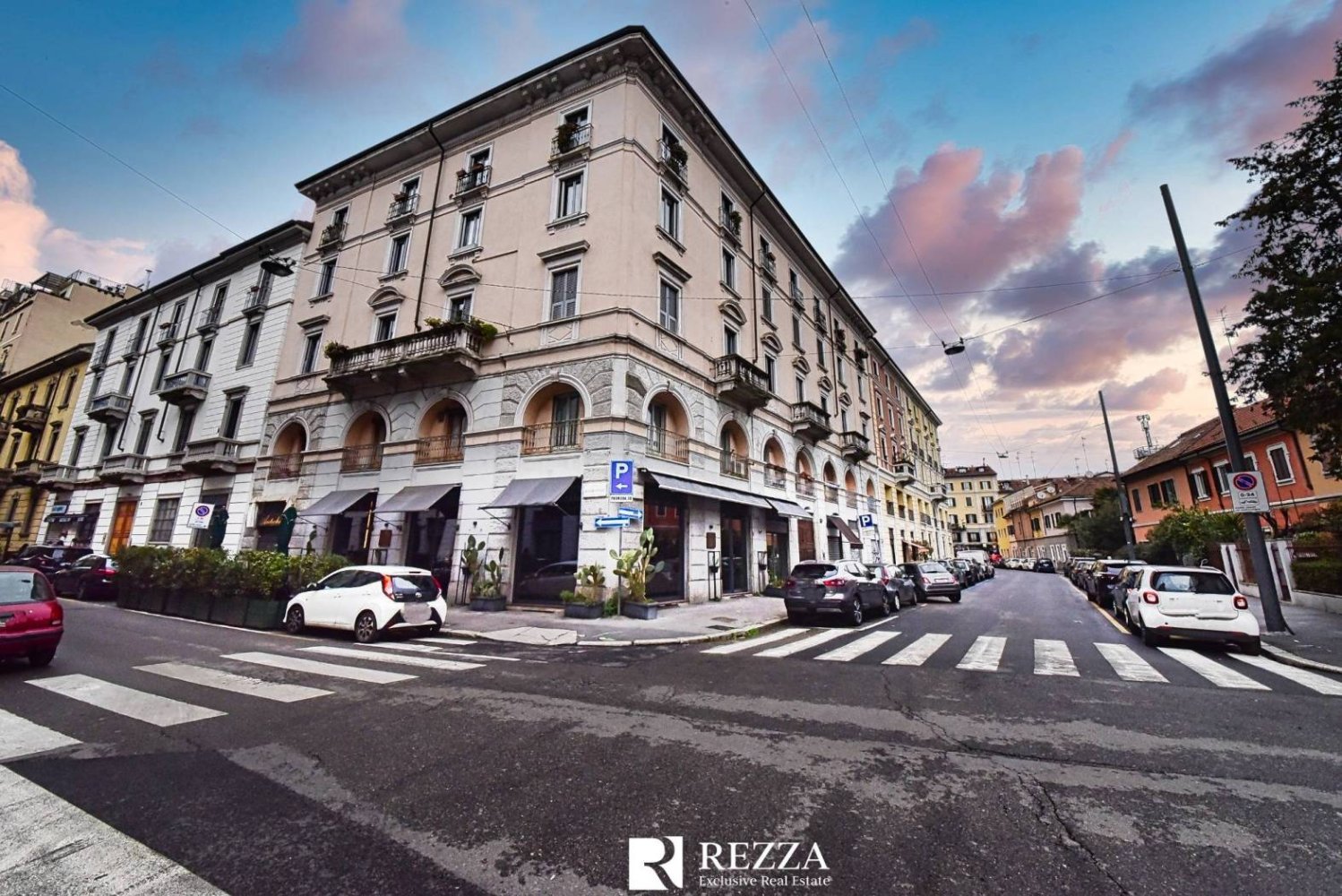 1 bedroom Apartment in Milan, Italy No. 352163