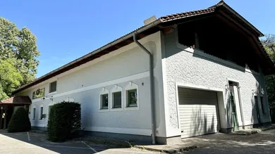 Коммерческая недвижимость 275м² в Гунскирхен, Австрия № 164539