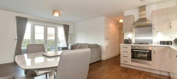 2 Schlafzimmer Haus in Essex, United Kingdom, Nr. 4070 3