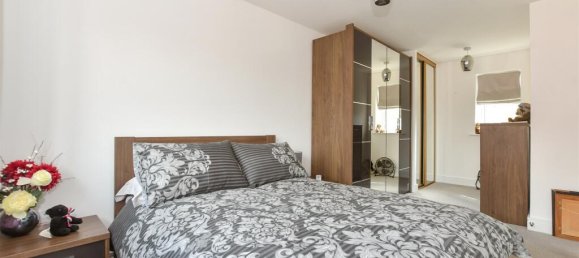 2 Schlafzimmer Haus in Essex, United Kingdom, Nr. 4070 6