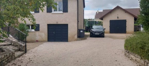 6 bedrooms Villa in Saint-Martin-en-Bresse, France No. 202294 3