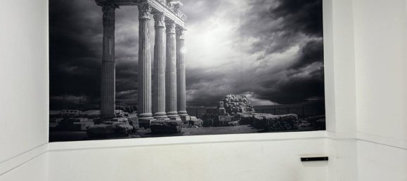 203m² Commercial property in Madrid, Spain No. 22302 30