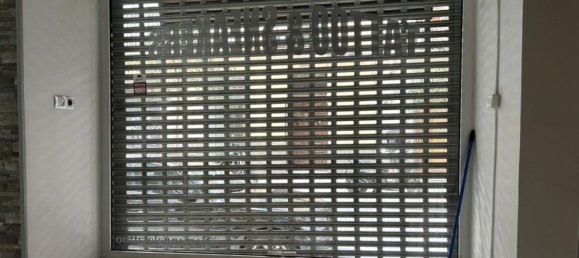 203m² Commercial property in Madrid, Spain No. 22302 15