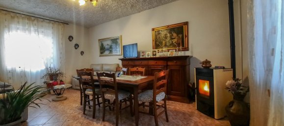 6 bedrooms House in Rottofreno, Italy No. 325268 6