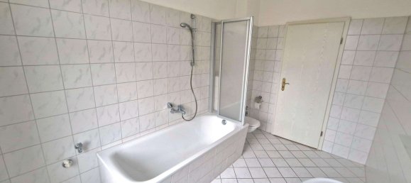 Квартира с 3 комнатами в Цвиккау, Германия № 230672 20