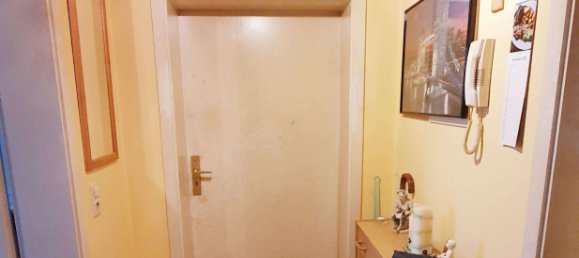 Квартира с 3 комнатами в Цвиккау, Германия № 230672 13