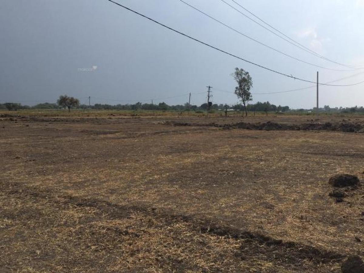  Land in Hyderabad, India No. 39451