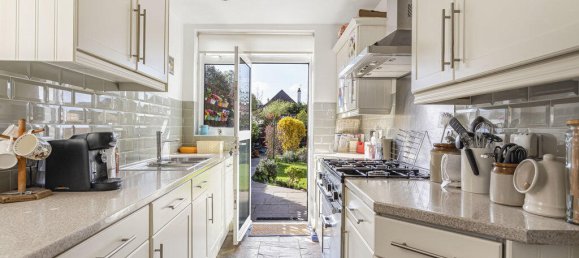 3 bedrooms House in Twickenham, United Kingdom No. 8481 12