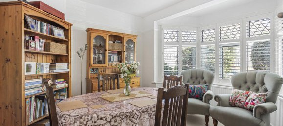 3 bedrooms House in Twickenham, United Kingdom No. 8481 6