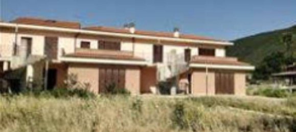 20-Zimmer Wohnung in Fossombrone, Italy, Nr. 299943 2