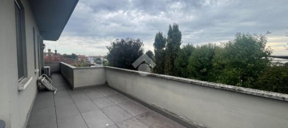 5 Schlafzimmer Haus in Verolavecchia, Italy, Nr. 365367 14