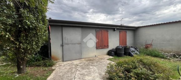 5 Schlafzimmer Haus in Verolavecchia, Italy, Nr. 365367 44