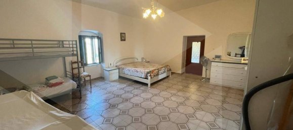 3 rooms House in Vico del Gargano, Italy No. 18476 5