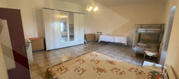 3 rooms House in Vico del Gargano, Italy No. 18476 4