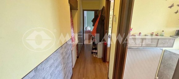 2 Schlafzimmer Haus in Pordenone, Italy, Nr. 19759 7