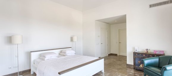 5 bedrooms House in Malaga, Spain No. 21060 22