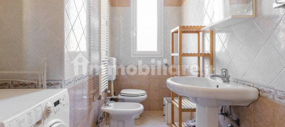 3 غرف نوم شقة في Bologna, Italy رقم 345918 19