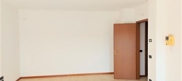 2 rooms Office in Gorizia, Italy No. 137110 24