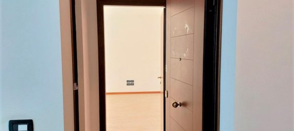 2 rooms Office in Gorizia, Italy No. 137110 5